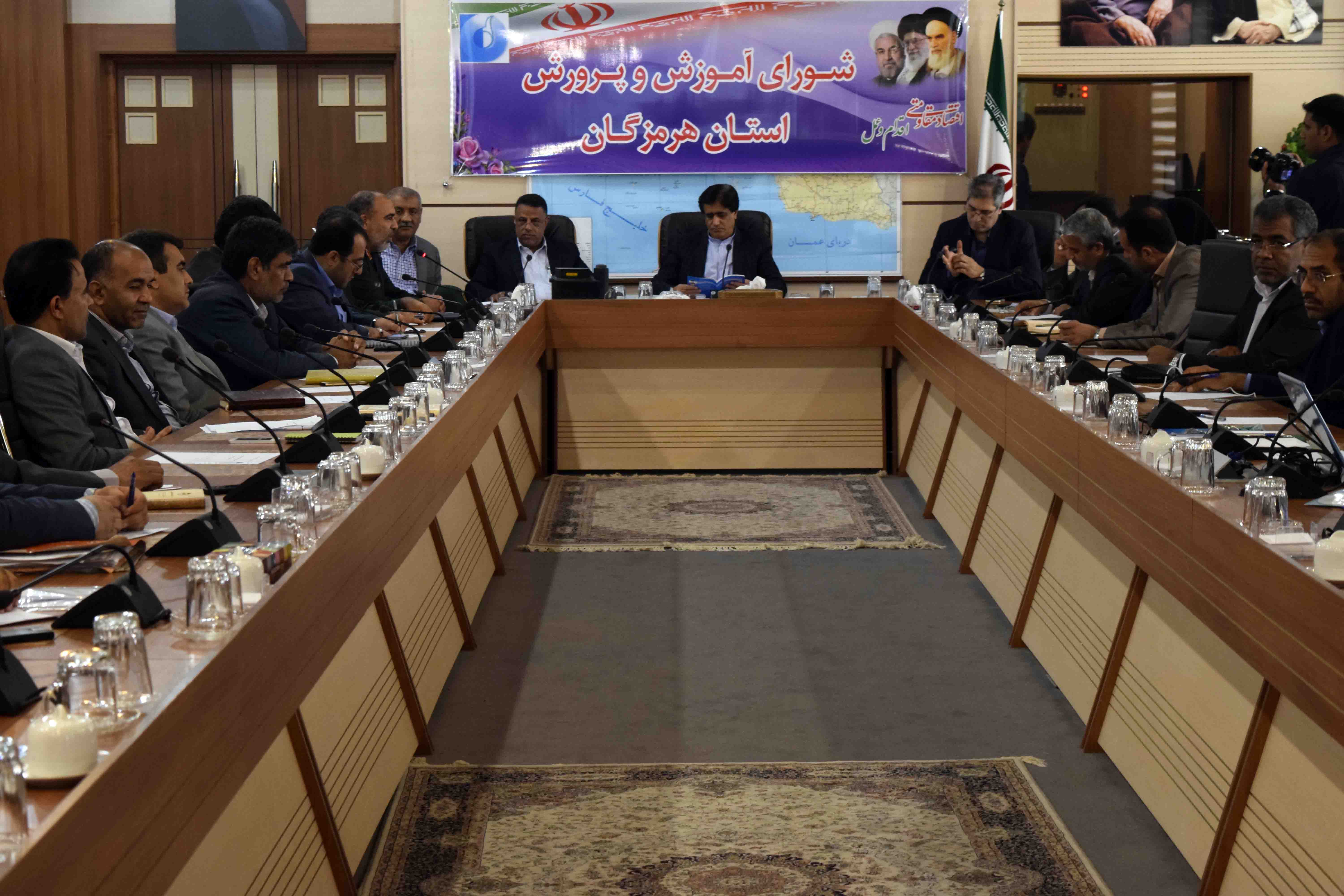 معاونت سیاسی استانداری هرمزگان: استراتژی آموزش و پرورش استقبال از بخش خصوصی است