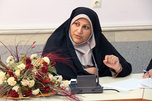 سرگروههای آموزشی راهبران آموزش هستند/سند تحول بنیادین معلم را مرجع علمی می داند سرگروههای آموزشی راهبران آموزش هستند/سند تحول بنیادین معلم را مرجع علمی می داند
