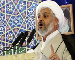 خطیب جمعه کرمان :خانواده رکن اساسی جامعه است خطیب جمعه کرمان :خانواده رکن اساسی جامعه است