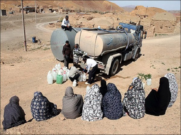 معین اقتصادی قلعه گنج کجاست؟؟؟ مهاجرت؛بیکاری،تشنگی سهم مردم قلعه گنج از فعالیتهای معین اقتصادی معین اقتصادی قلعه گنج کجاست؟؟؟ مهاجرت؛بیکاری،تشنگی سهم مردم قلعه گنج از فعالیتهای معین اقتصادی