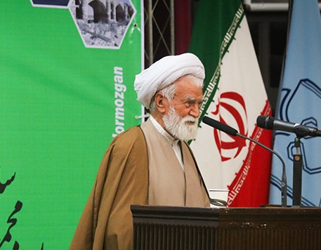 نماینده ولیفقیه در استان هرمزگان:سرمایهگذاری دولت در حوزه سلامت باید افزایش یابد نماینده ولیفقیه در استان هرمزگان:سرمایهگذاری دولت در حوزه سلامت باید افزایش یابد