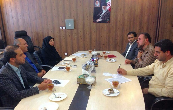 نشست مدیرکارآفرینی و ارتباط با صنعت دانشگاه پیام نور با معاون دانش و پژوهش نیروی دریایی سپاه نشست مدیرکارآفرینی و ارتباط با صنعت دانشگاه پیام نور با معاون دانش و پژوهش نیروی دریایی سپاه