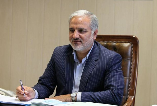 استاندار: خودروهای دارای مدرک و قانونمدار بدون ترس سوخت جابجا کنند/سوخت بری آزاد شد استاندار: خودروهای دارای مدرک و قانونمدار بدون ترس سوخت جابجا کنند/سوخت بری آزاد شد