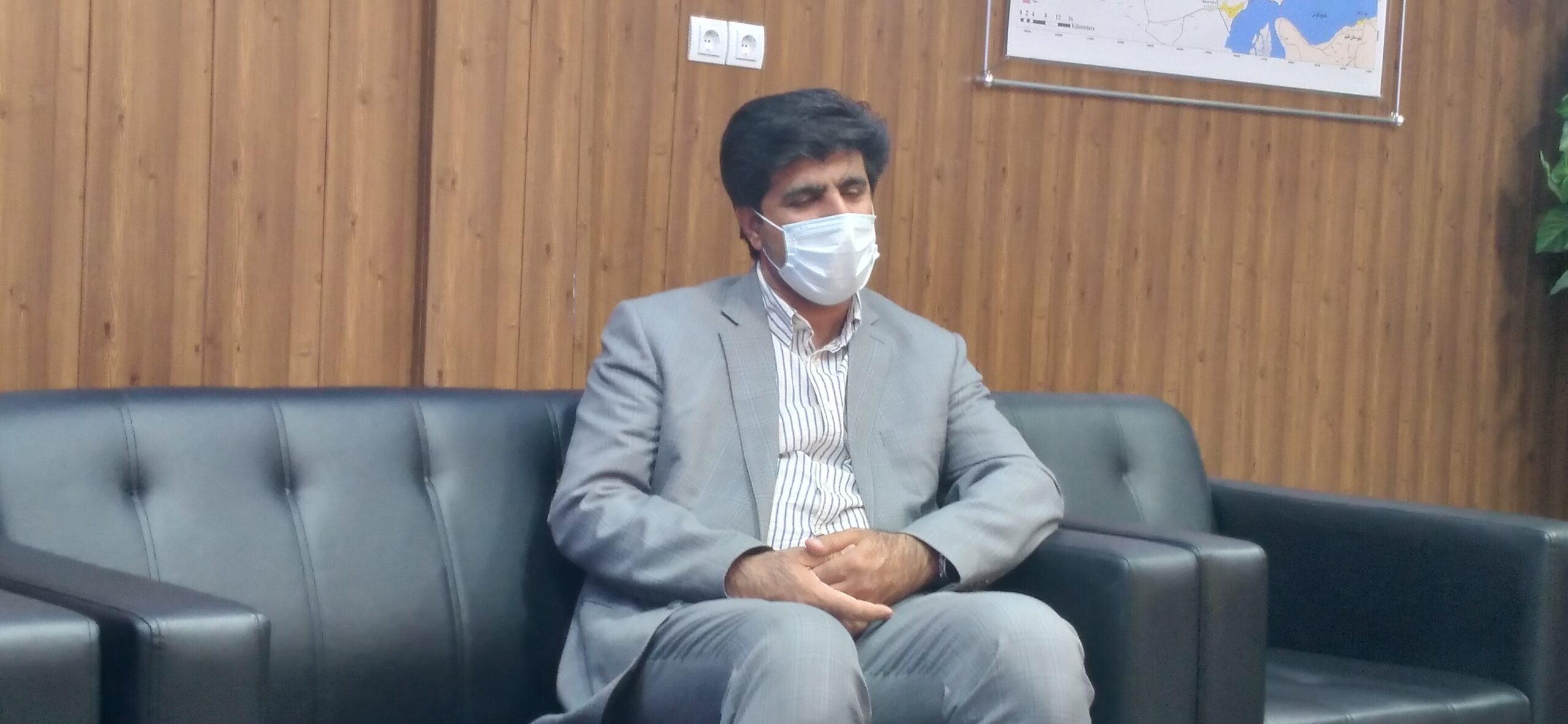میر هاشم خواستار فرماندار بندر خمیر در جمع خبرنگاران اهم پروژه های افتتاح شده در دهه فجر بیان کرد : میر هاشم خواستار فرماندار بندر خمیر در جمع خبرنگاران اهم پروژه های افتتاح شده در دهه فجر بیان کرد :