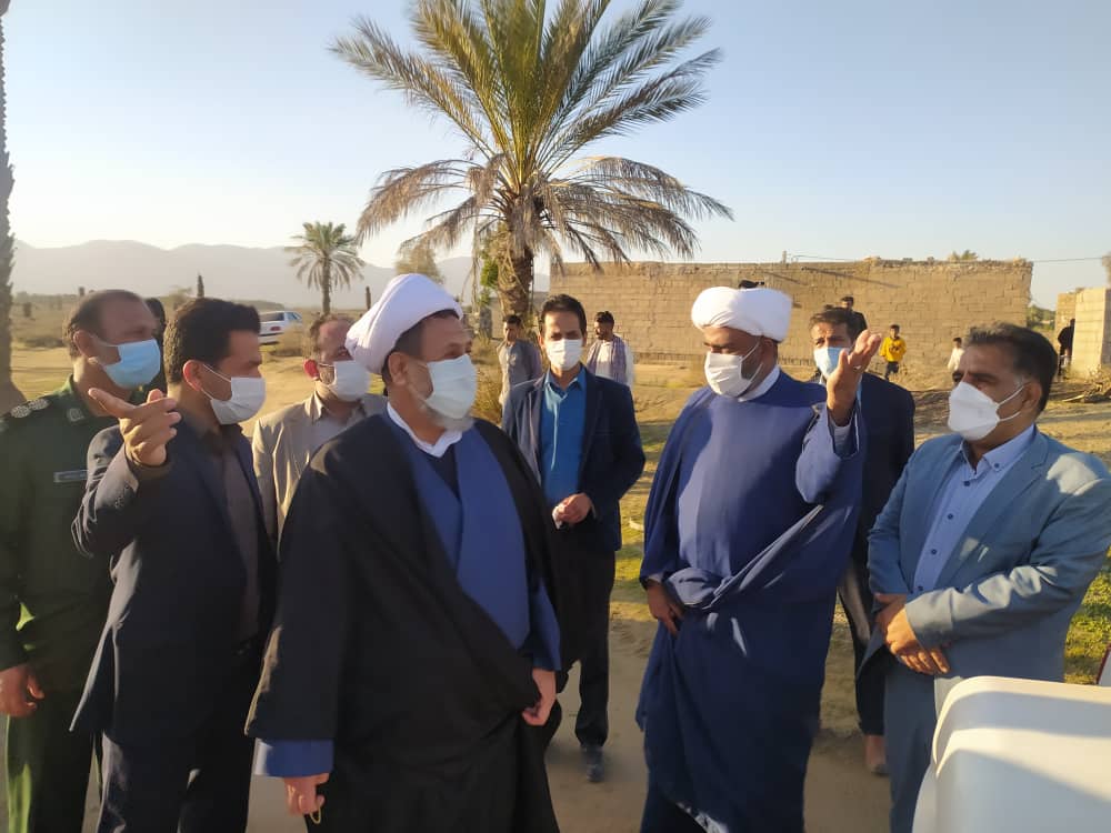 نماینده ولی فقیه دراستان وامام جمعه کرمان از مناطق سیل زده بازدید کرد نماینده ولی فقیه دراستان وامام جمعه کرمان از مناطق سیل زده بازدید کرد