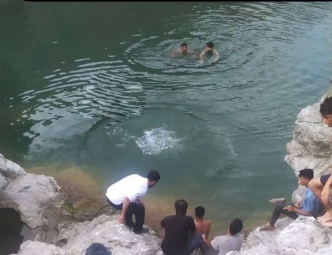 جوان نودژی در حوضچه طبیعی کوههای معدن آسمینون غرق شد