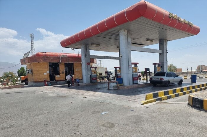 علت توقف کار جایگاه گاز جیرفت نداشتن استاندارد اعلام شد علت توقف کار جایگاه گاز جیرفت نداشتن استاندارد اعلام شد