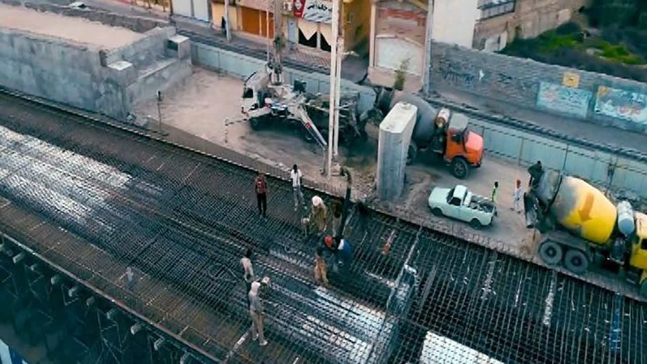 ساخت پل و تقاطع غیرهمسطح در بندرعباس پل پیامبر اعظم بندرعباس با ۴۵ درصد پیشرفت فیزیکی در حال ساخت است ساخت پل و تقاطع غیرهمسطح در بندرعباس پل پیامبر اعظم بندرعباس با ۴۵ درصد پیشرفت فیزیکی در حال ساخت است