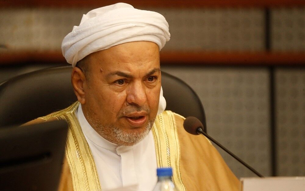 امام جمعه اهل سنت کیش: صنعت گردشگری جزیره را مدیون امنیت موجود در کشور هستیم