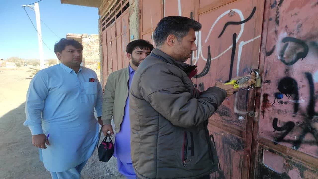  پلمب ۵ واحد صنفی در خاش به‌دلیل به‌کارگیری اتباع خارجی غیرمجاز