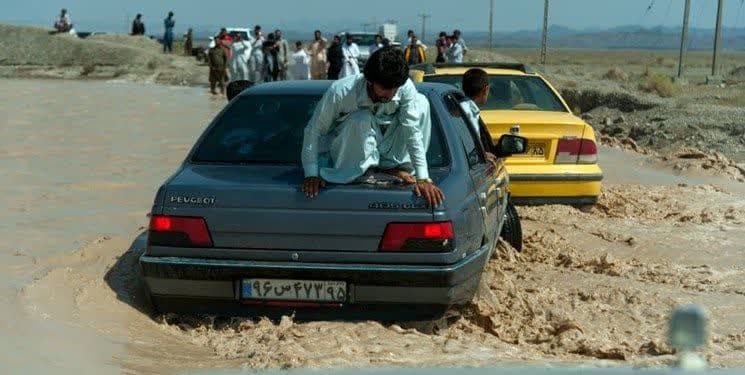 سیلاب راه ارتباطی ۳۵ روستا در جنوب سیستان و بلوچستان را مسدود کرد سیلاب راه ارتباطی ۳۵ روستا در جنوب سیستان و بلوچستان را مسدود کرد