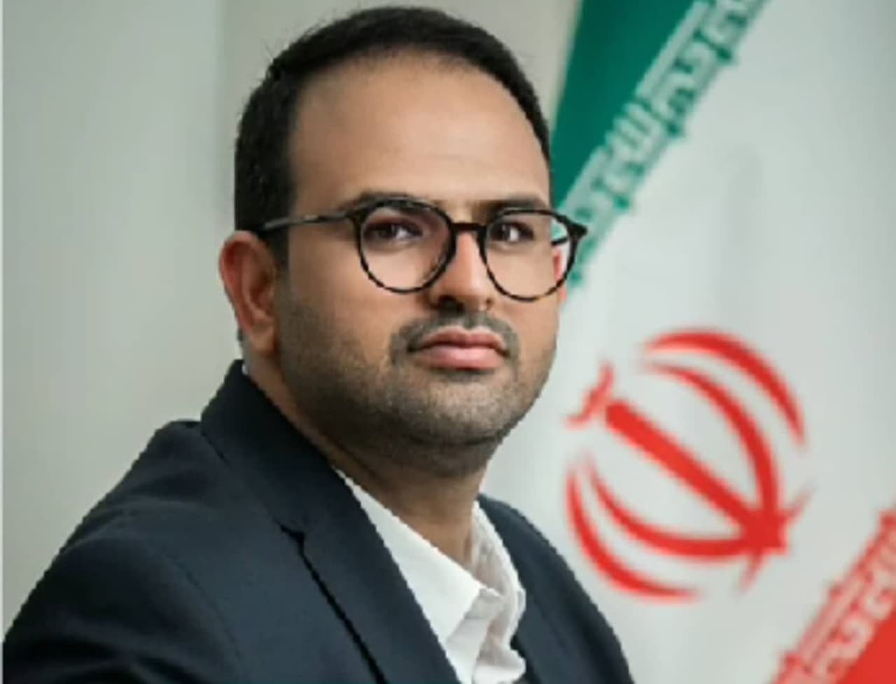 چنین نخواهد ماند؛ با هم هرمزگان قد خمیده را سر پا می کنیم