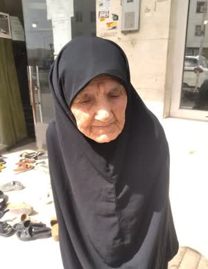 پیرترین بانوی هرمزگان رای داد