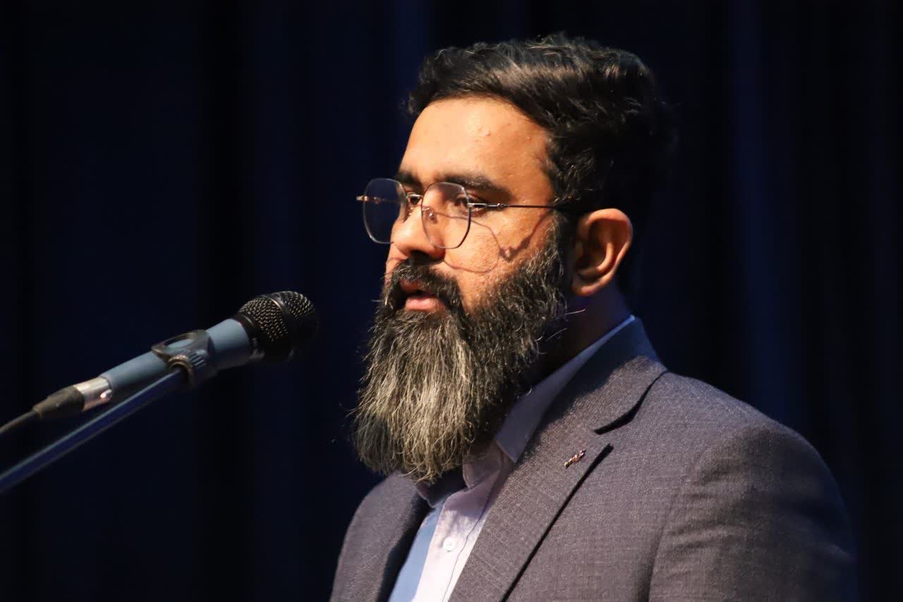 محمد پاینده : شرکت در انتخابات یک حق اساسی است /آینده بهتر در مشارکت گسترده تر محمد پاینده : شرکت در انتخابات یک حق اساسی است /آینده بهتر در مشارکت گسترده تر