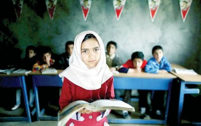 ۱۰ هزار بازمانده از تحصیل به کلاس درس رفتند ۱۰ هزار بازمانده از تحصیل به کلاس درس رفتند