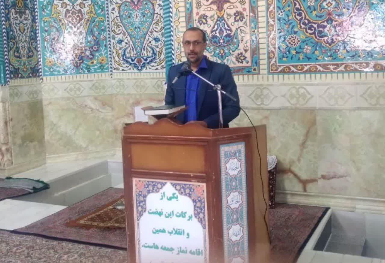 رئیس اداره ثبت اسناد راور: با قانون الزام، اراضی کشاورزی خرد شده نیز سنددار میشود رئیس اداره ثبت اسناد راور: با قانون الزام، اراضی کشاورزی خرد شده نیز سنددار میشود