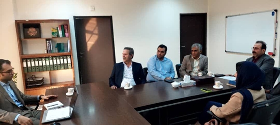 مشکلات و چالشهای شرکتهای توزیع دارو در استان مورد بررسی قرار گرفت مشکلات و چالشهای شرکتهای توزیع دارو در استان مورد بررسی قرار گرفت