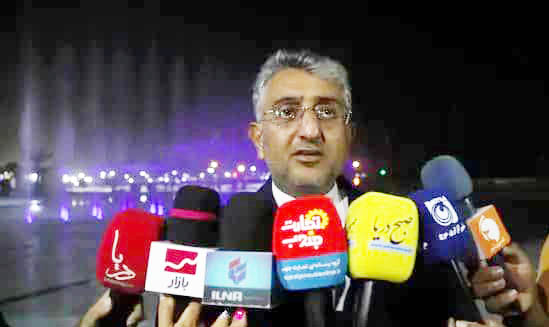 بزرگترین آب نمای کف خشک موزیکال در بندرعباس افتتاح شد بزرگترین آب نمای کف خشک موزیکال در بندرعباس افتتاح شد