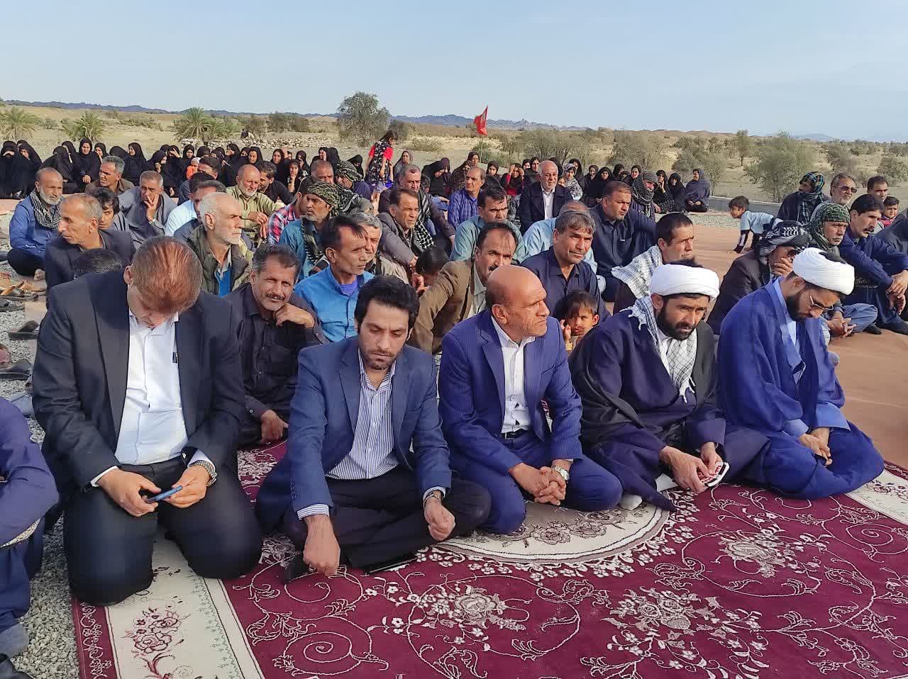 یادواره شهدای روستای دهندر قلعه گنج برگزار شد