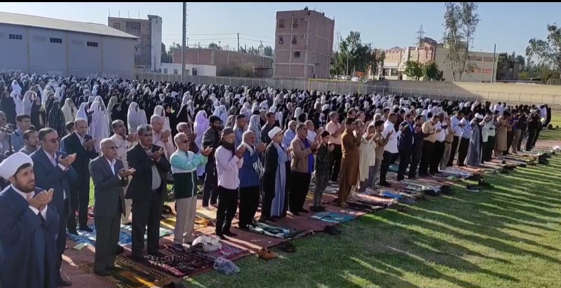 برگزاری نماز عید سعید فطر در شهرستان کهنوج برگزاری نماز عید سعید فطر در شهرستان کهنوج
