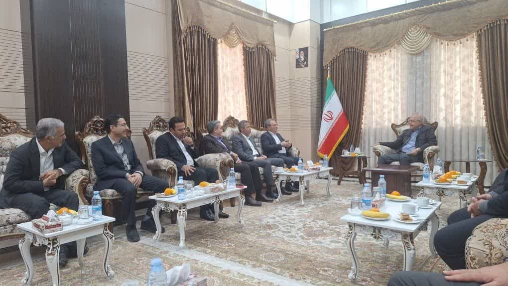 استاندار هرمزگان: تحقیقات و نوآوری؛ زیربنای توسعه پایدار کشاورزی و شیلات در هرمزگان استاندار هرمزگان: تحقیقات و نوآوری؛ زیربنای توسعه پایدار کشاورزی و شیلات در هرمزگان