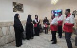 ️ دیدار مدیرعامل جمعیت هلالاحمر هرمزگان و هنرپیشه هدیه بازوند با خانوادههای شهدای دانشآموز در میناب ️ دیدار مدیرعامل جمعیت هلالاحمر هرمزگان و هنرپیشه هدیه بازوند با خانوادههای شهدای دانشآموز در میناب