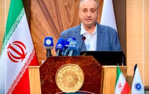 رئیس اتاق بازرگانی هرمزگان در سی‌وچهارمین نشست هیأت نمایندگان اتاق ایران؛ جنوب، چشم‌انتظار ترحم نیست؛ چشم‌انتظار تصمیم است