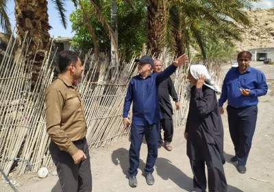 دیدار فرماندار قلعه گنج با اهالی روستای شهکهان و بررسی مسائل و مشکلات روستای شهکهان